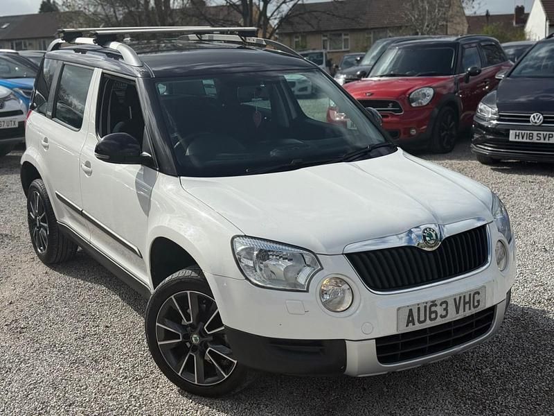 Used Skoda Yeti Adventure 140 HP (102 kW) 2013 White SUV