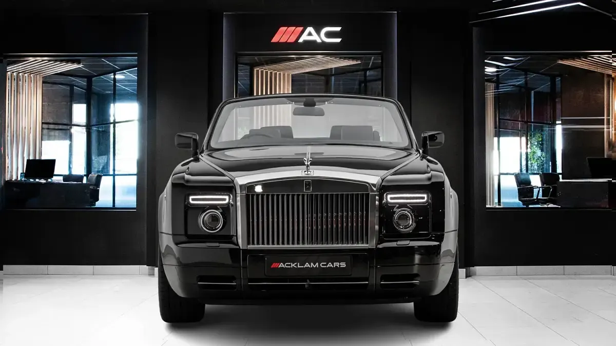 Used Rolls Royce Phantom 460 HP (338 kW) 2008 Black Cabriolet