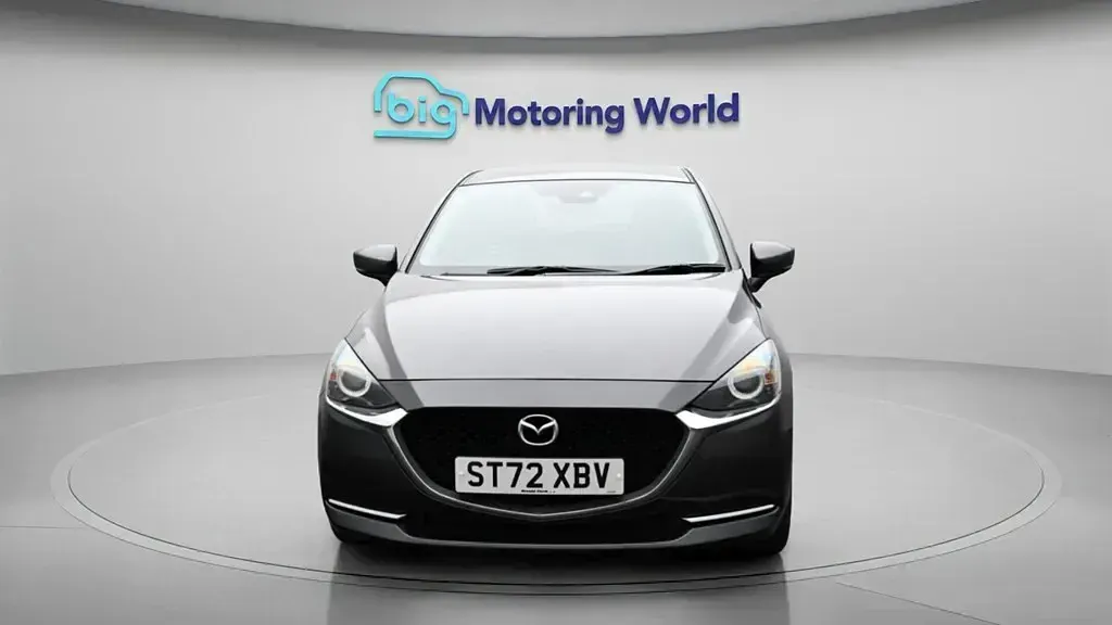 Usado Mazda 2 Inclusive 90 HP (66 kW) 2023 Cinzento Citadino