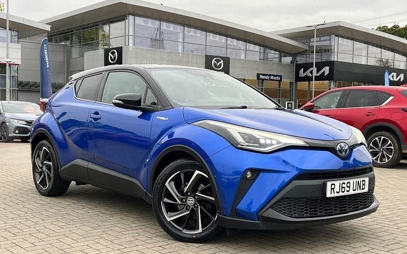 Used 2021 Toyota C-HR SUV | £16,299 (Good price) - Image 1/4