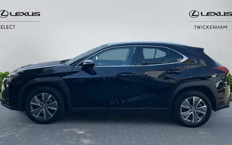 Used Lexus UX 150 kW (204 HP) 2024 SUV