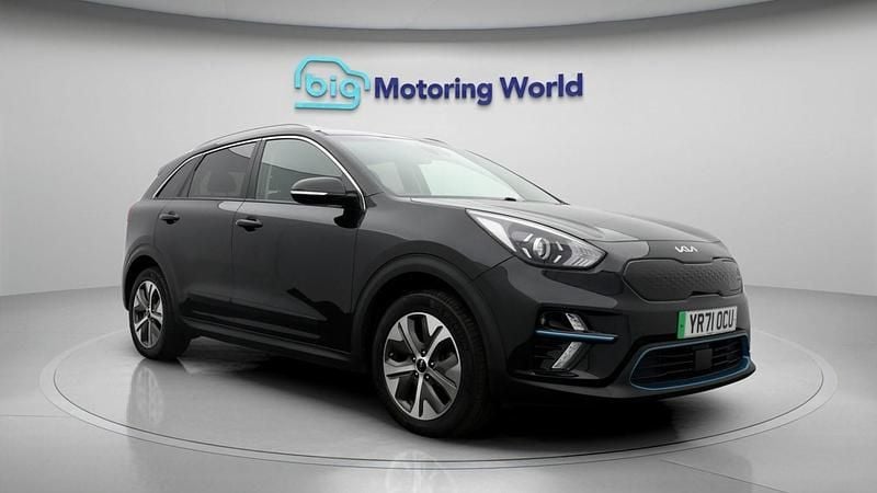Used Kia Niro 150 kW (204 HP) 2021 Black SUV