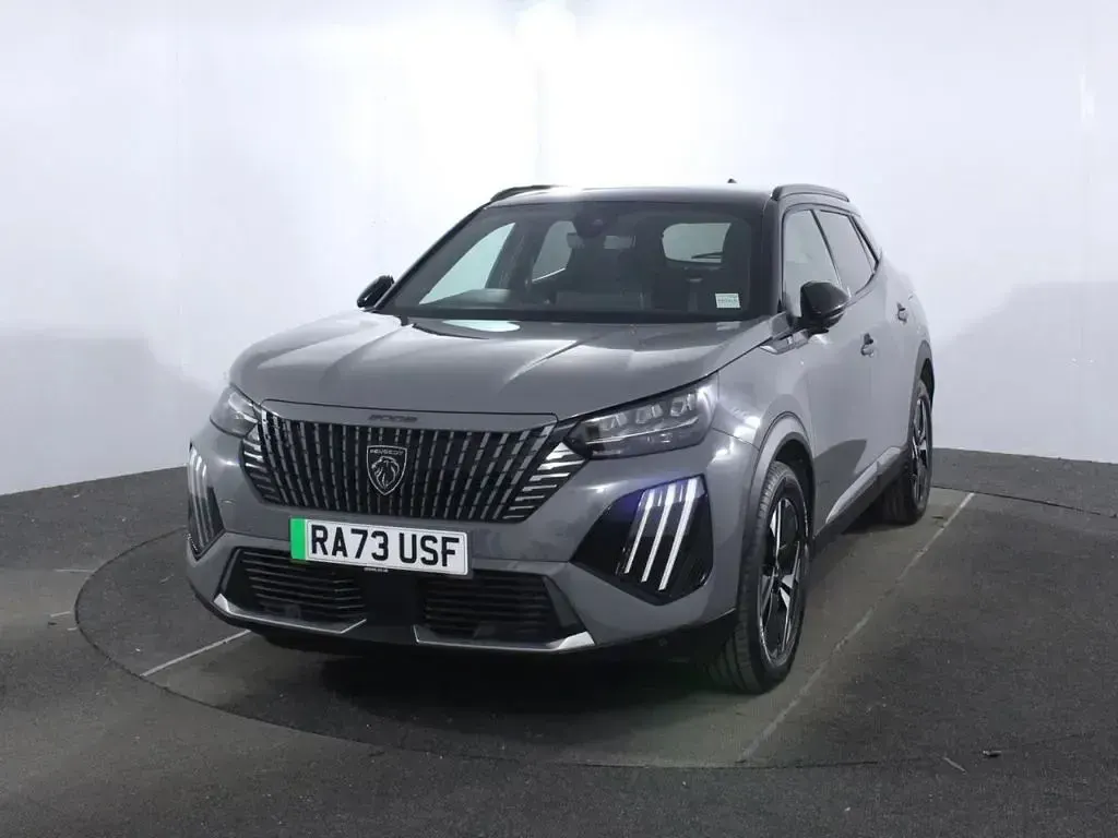 Used Peugeot e-2008 11 kW (15 HP) 2024 SUV