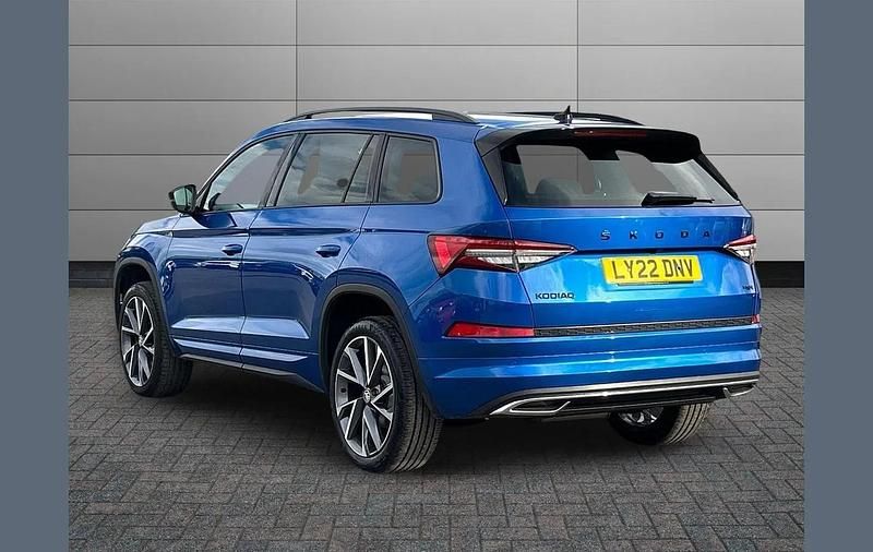 Used Skoda Kodiaq SportLine 148 HP (108 kW) 2022 Race blue metallic SUV