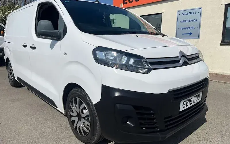 Używany Citroën Dispatch 116 KM (85 kW) 2019 Biały Minivan