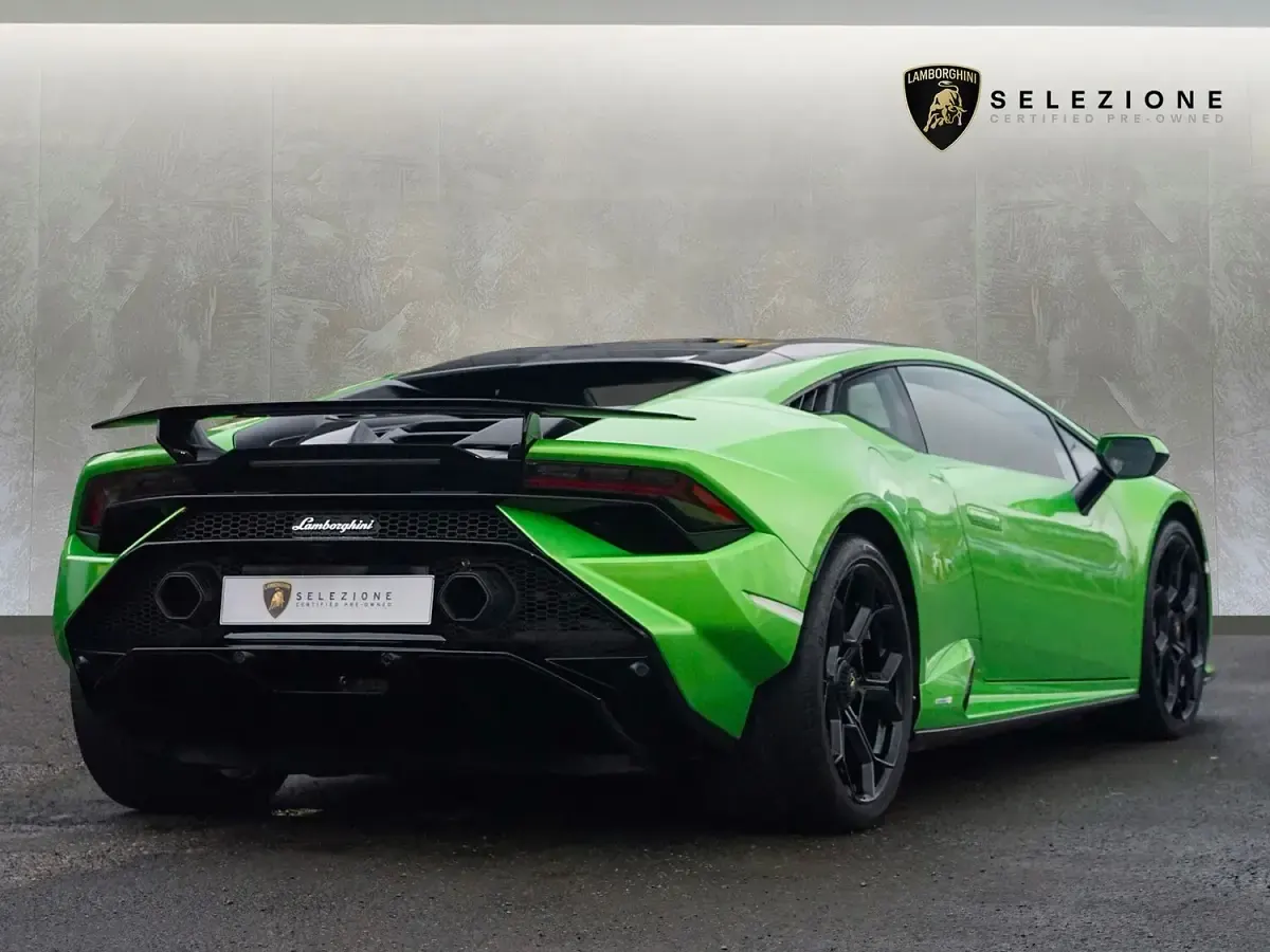 Used Lamborghini Huracán 2023 Green Coupe