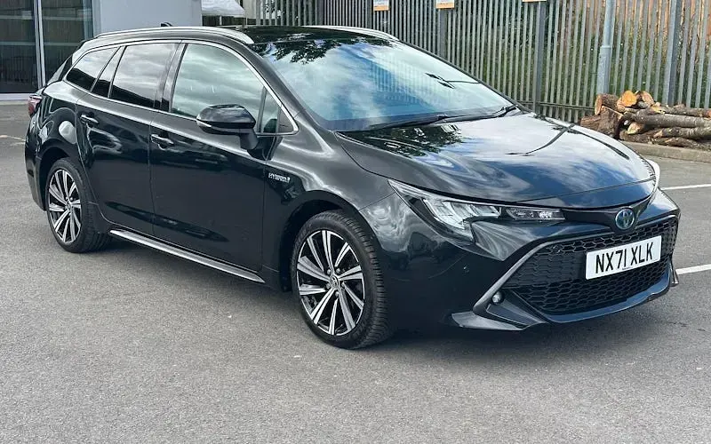Used Toyota Corolla Design 122 HP (89 kW) 2022 Estate