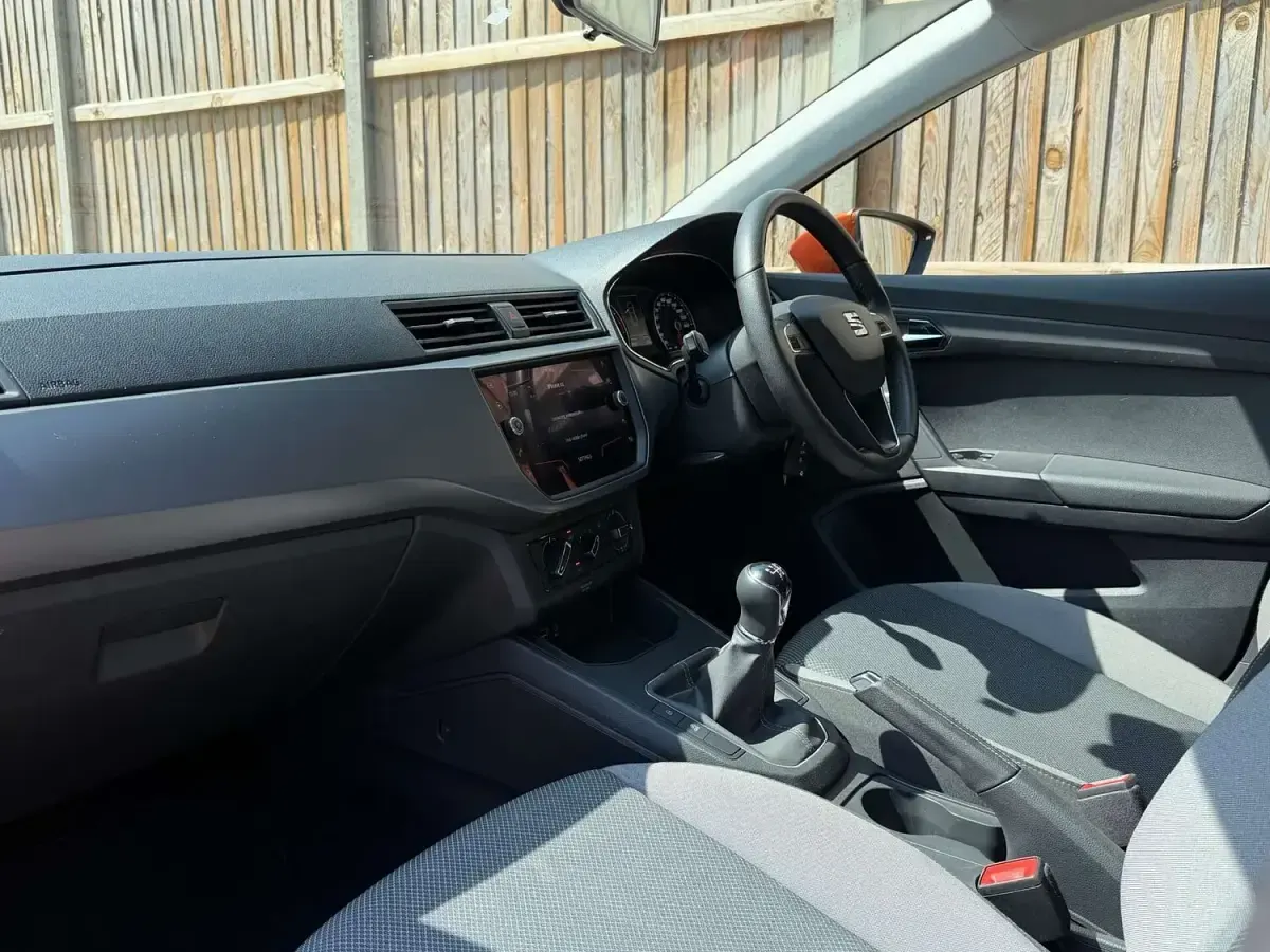 Used Seat Ibiza SE Technology 80 HP (58 kW) 2019 Orange Hatchback