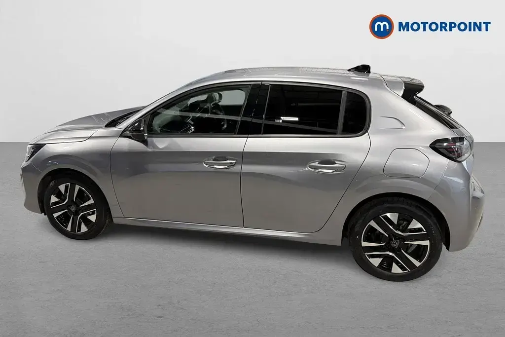 Usado Peugeot 208 Allure 101 HP (74 kW) 2025 Cinzento Citadino