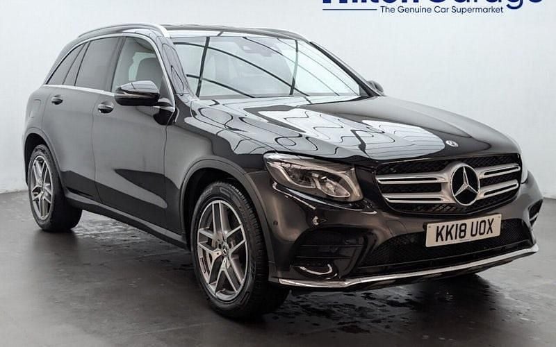 Used 2018 Mercedes 220 AMG line Estate | £17,550 (Good price) - Image 1/4