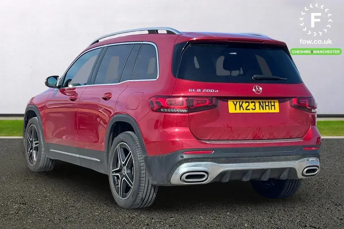 Used Mercedes GLB200 Executive 150 HP (110 kW) 2022 Red SUV
