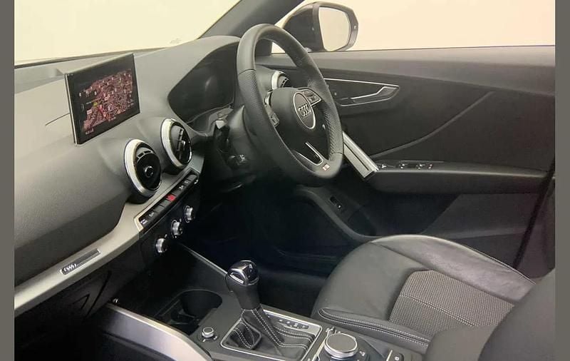 Used Audi Q2 S-Line 147 HP (108 kW) 2022 Black SUV