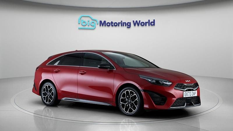 Used 2023 Kia ProCeed 2 Hatchback | £17,000 (Fair price) - Image 1/4