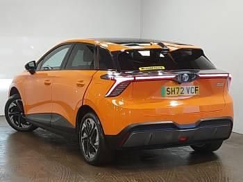 Used MG MG4 EV Trophy 149 kW (203 HP) 2022 Orange Hatchback