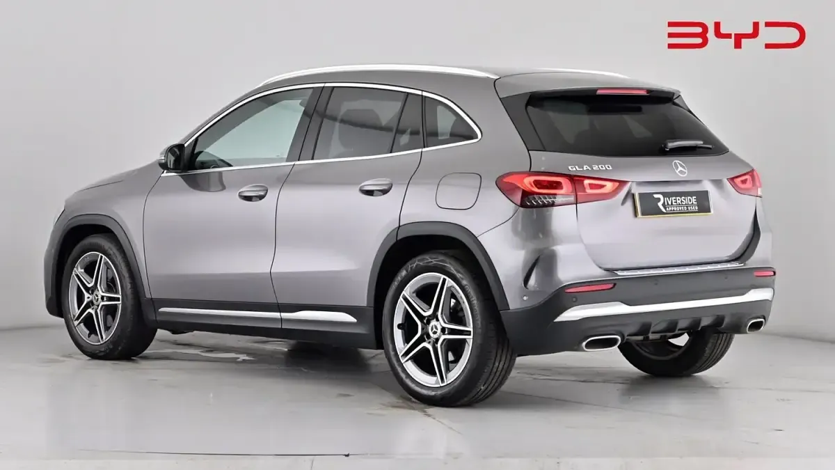 Used Mercedes GLA200 Executive 163 HP (119 kW) 2022 Grey SUV