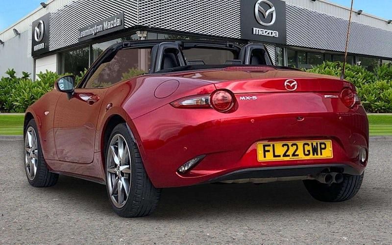 Used Mazda MX5 Inclusive 184 HP (135 kW) 2022 Red Cabriolet