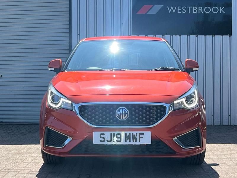 Used MG MG3 Exclusive 106 HP (77 kW) 2019 Orange Hatchback