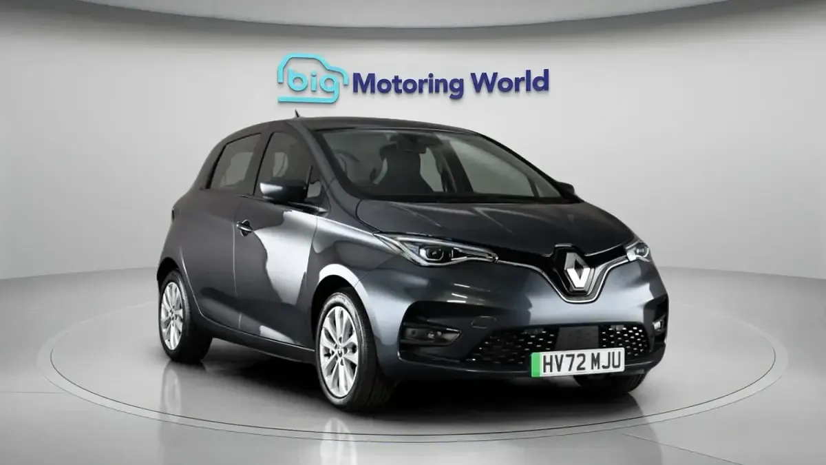 Used Renault Zoe Version S 100 kW (136 HP) 2022 Grey Hatchback