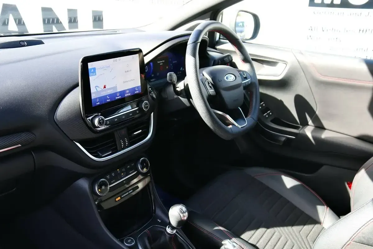 Used Ford Puma ST-Line X 125 HP (91 kW) 2022 White SUV
