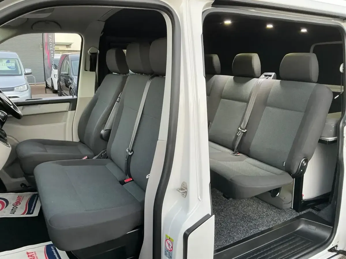 Second-hand VW Transporter Sportline 2017 Alb Van