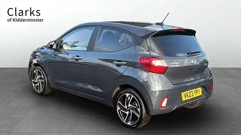 Used Hyundai i10 Premium 84 HP (61 kW) 2023 Grey Hatchback