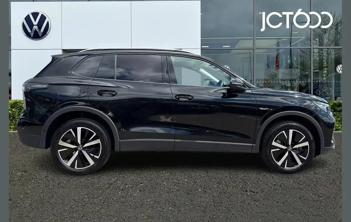 Used VW Tiguan Match 204 HP (150 kW) 2025 Black SUV
