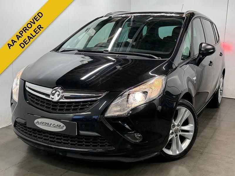 Black Used 2016 Vauxhall Zafira SRi MPV | £9,000 (Expensive) - Image 1/4