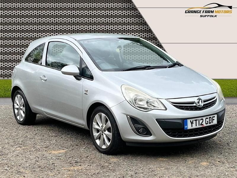Second-hand Vauxhall Corsa Active 85 CP (62 kW) 2012 Argintiu Hatchback