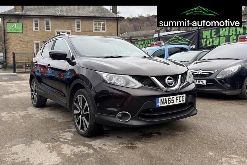 Used Nissan Qashqai Tekna 110 HP (80 kW) 2015 Black SUV
