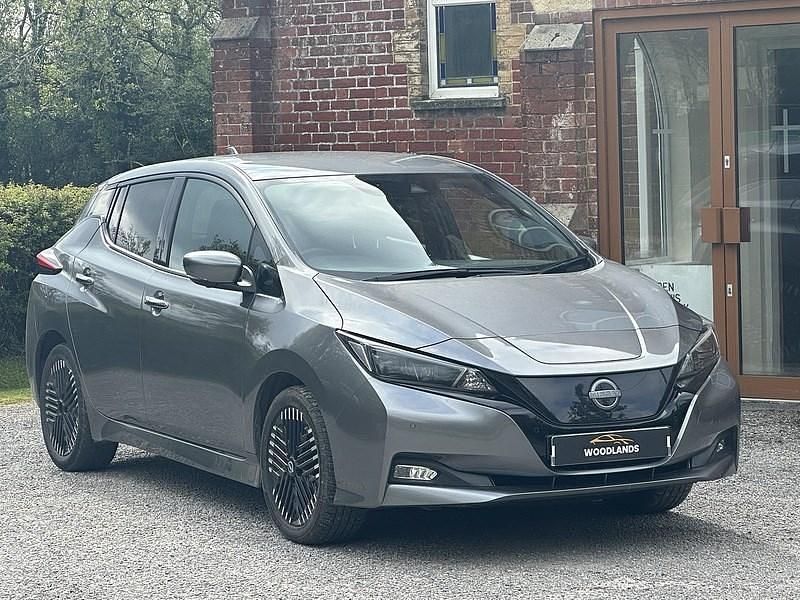 Used Nissan Leaf Tekna 110 kW (150 HP) 2022 Grey Hatchback