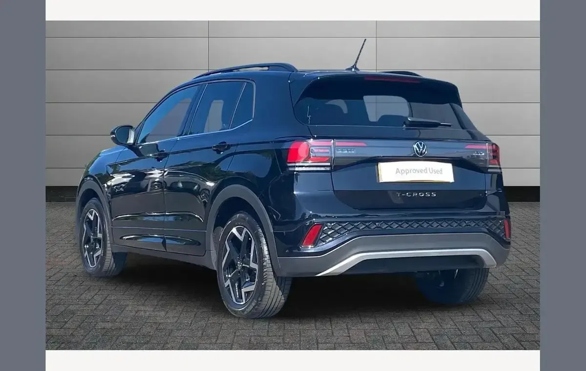 New VW T-Cross R-line 115 HP (84 kW) 2025 Deep black SUV