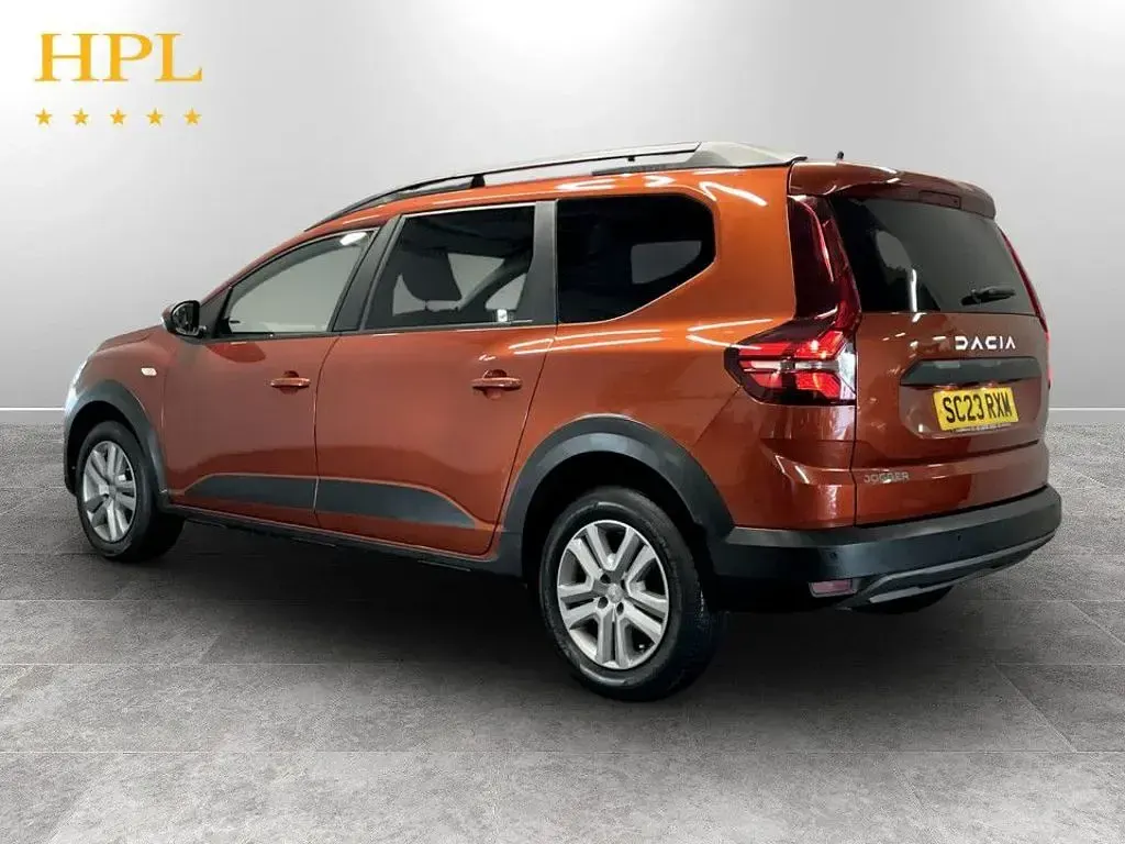 Used Dacia Jogger Expression 110 HP (80 kW) 2023 Brown MPV