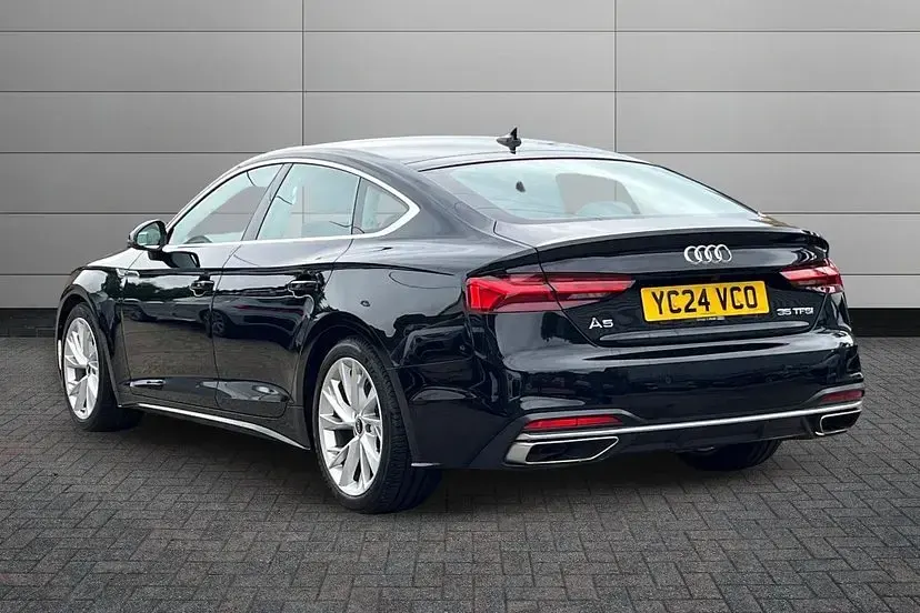Used Audi A5 Sportback Sport 148 HP (108 kW) 2024 Brilliant black Hatchback
