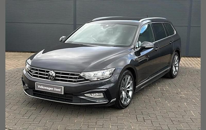 Used VW Passat R-line 147 HP (108 kW) 2021 Grey Estate