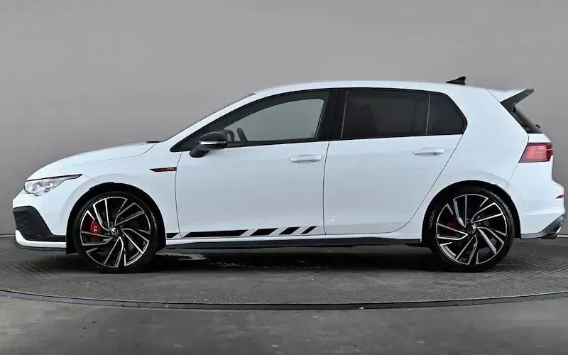 Used VW Golf VIII GTI Clubsport 300 HP (220 kW) 2023 White Hatchback