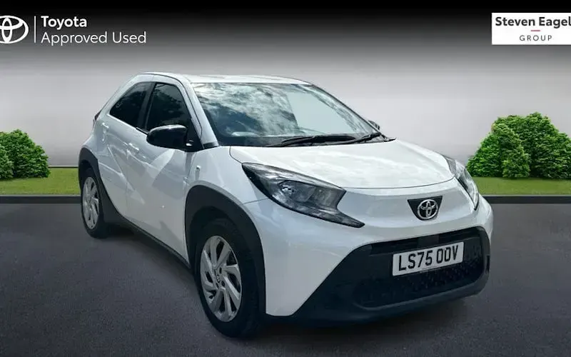 Used Toyota Aygo X PURE 72 HP (52 kW) 2025 SUV