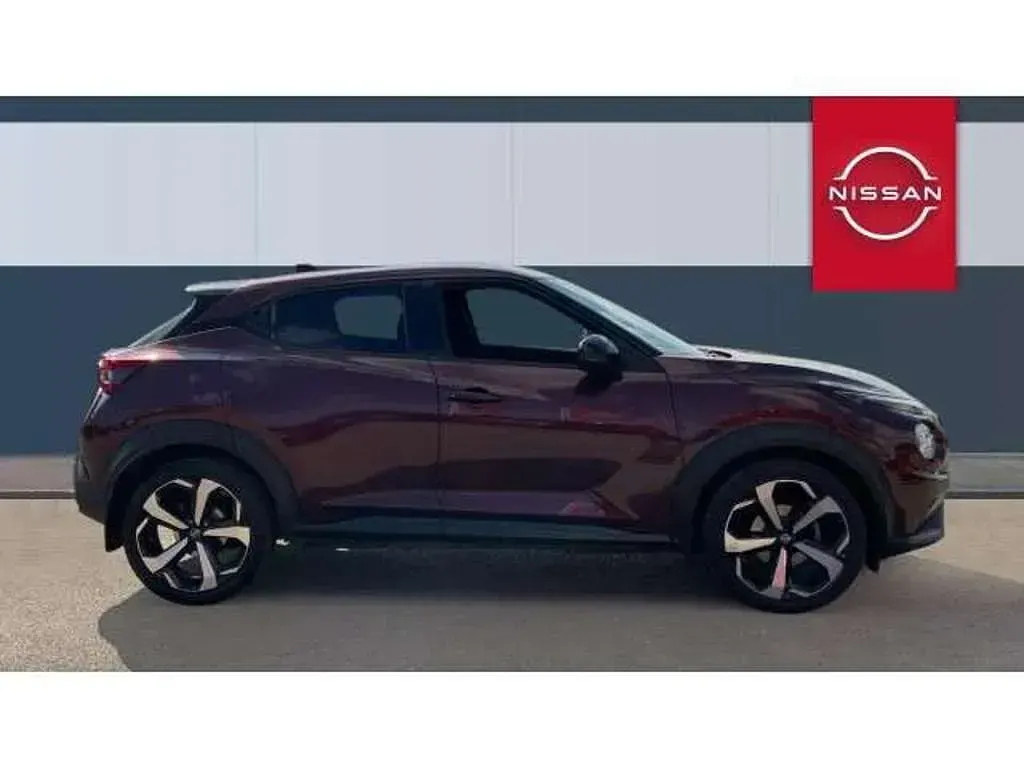 Used Nissan Juke Tekna 114 HP (83 kW) 2022 Red SUV