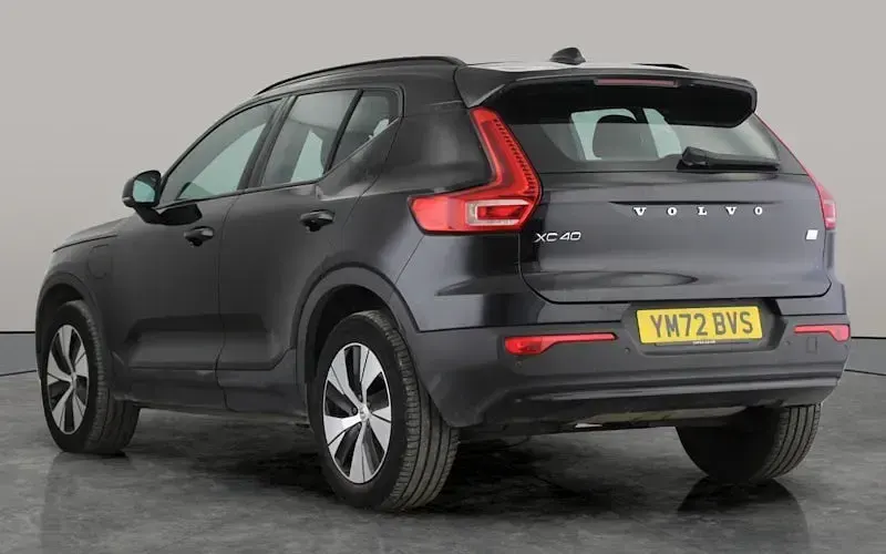 Used Volvo XC40 Plus 211 HP (155 kW) 2022 Black SUV