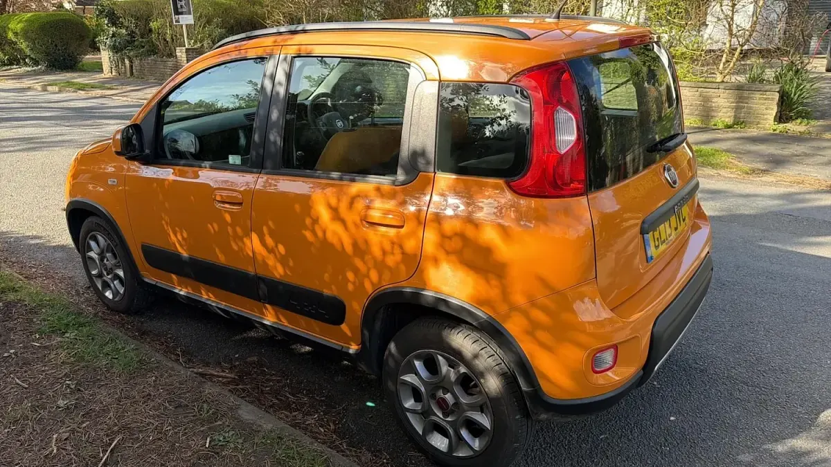 Used Fiat Panda 4x4 85 HP (62 kW) 2013 Orange Hatchback