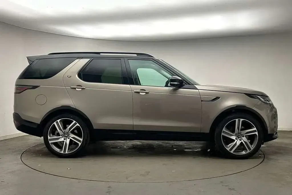 Usado Land Rover Discovery 5 HSE Dynamic 344 CV (253 kW) 2024 Other SUV