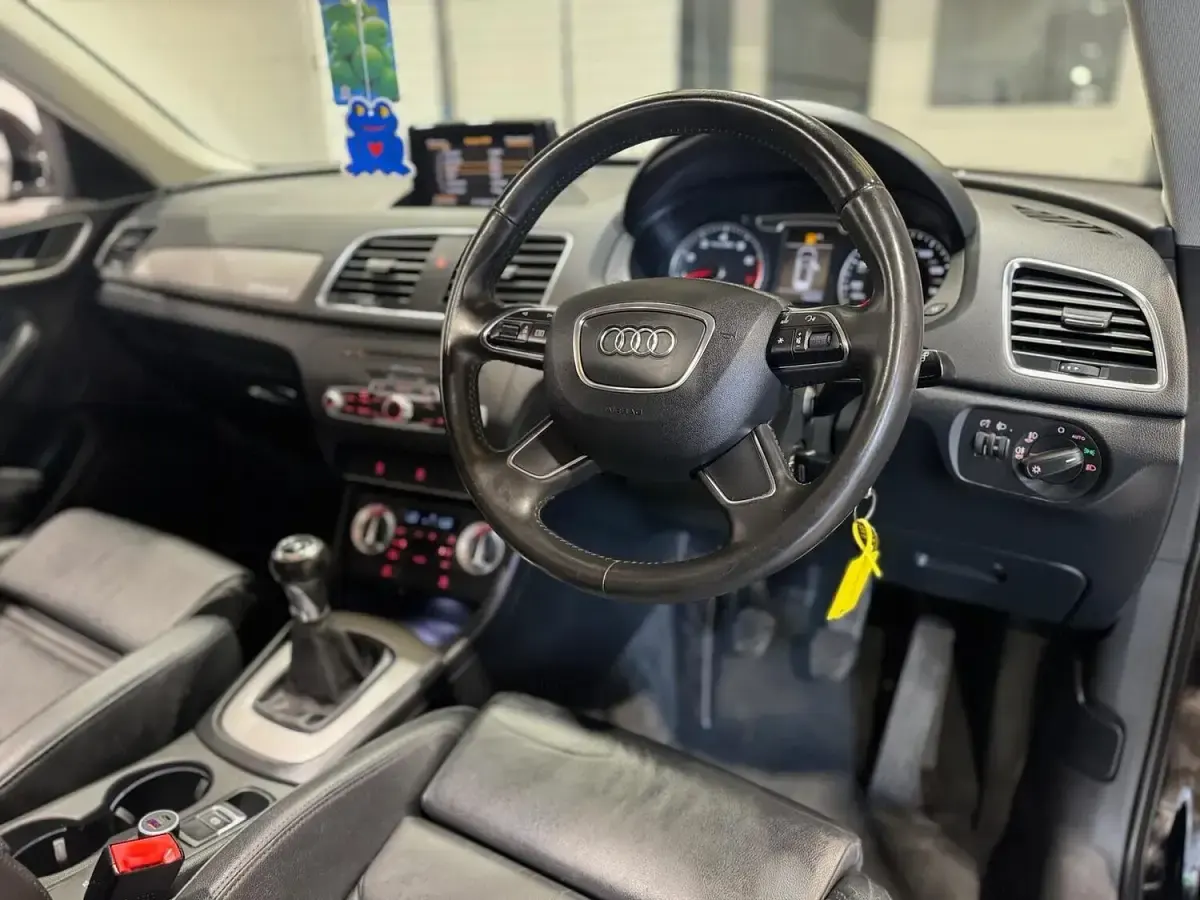 Used Audi Q3 170 HP (125 kW) 2012 Black SUV