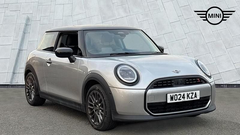 Silver Used 2024 Mini Cooper S Hatch Hatchback | £20,000 (Fair price) - Image 1/4