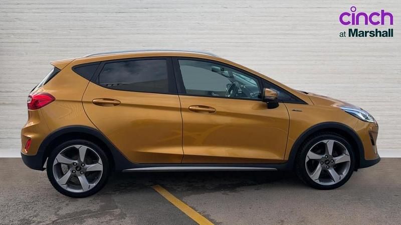 Used Ford Fiesta Active X 100 HP (73 kW) 2019 Yellow Hatchback