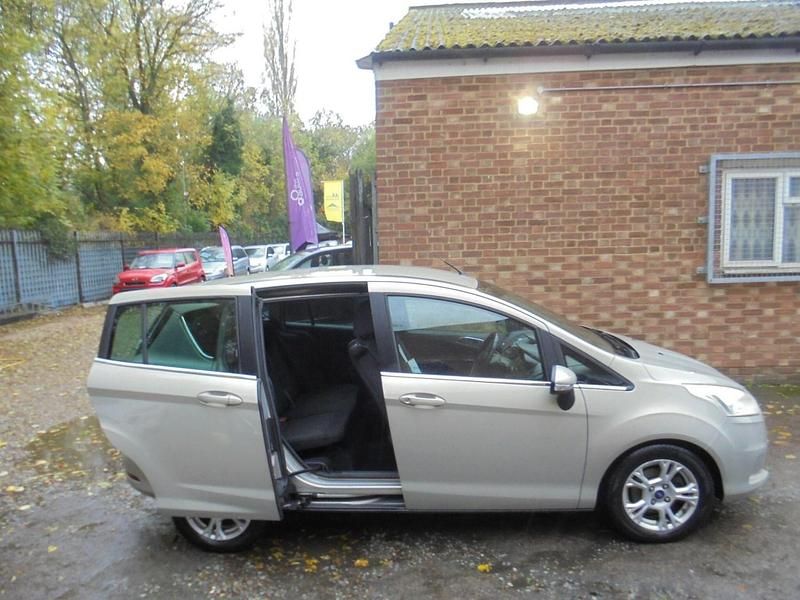 Used Ford B-MAX Zetec 2012 Silver MPV
