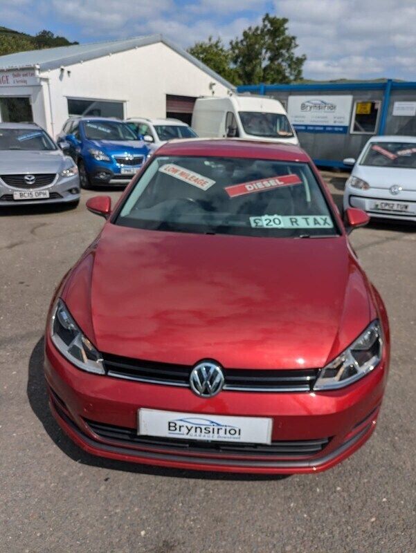 Red Used 2014 VW Golf VII Match Hatchback | £6,995 (Super price) - Image 1/4