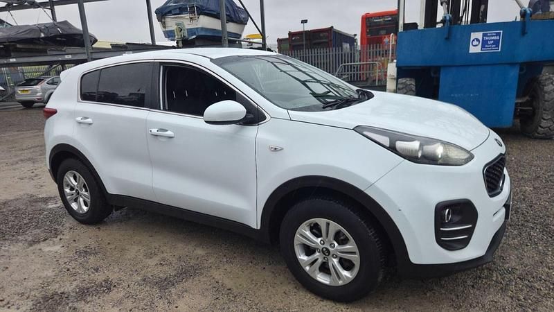 Used Kia Sportage 2018 White SUV