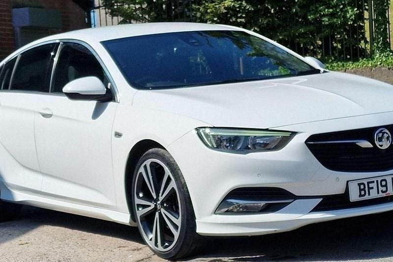 Used 2019 Vauxhall Insignia Sport | £7,950 (Fair price) - Image 1/1