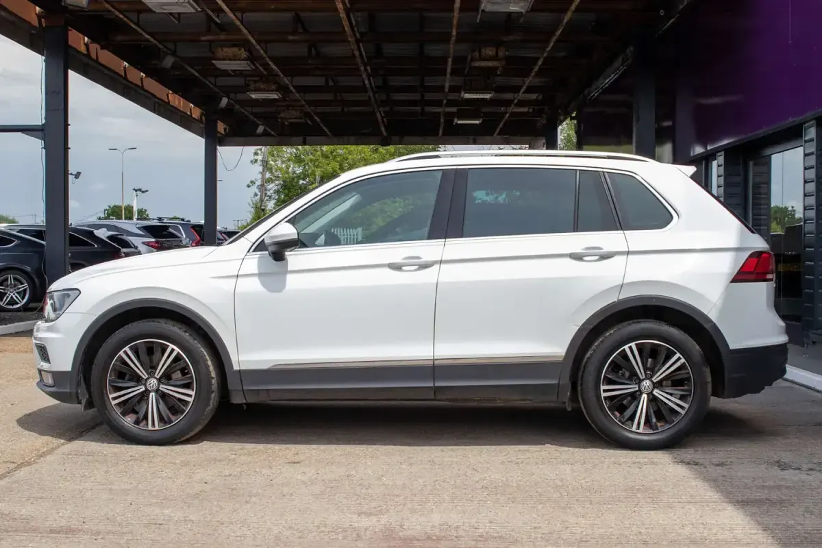 Used VW Tiguan SE 150 HP (110 kW) 2018 White SUV