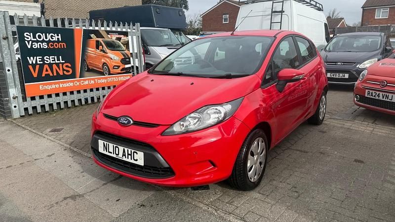 Used Ford Fiesta 95 HP (69 kW) 2010 Red Hatchback