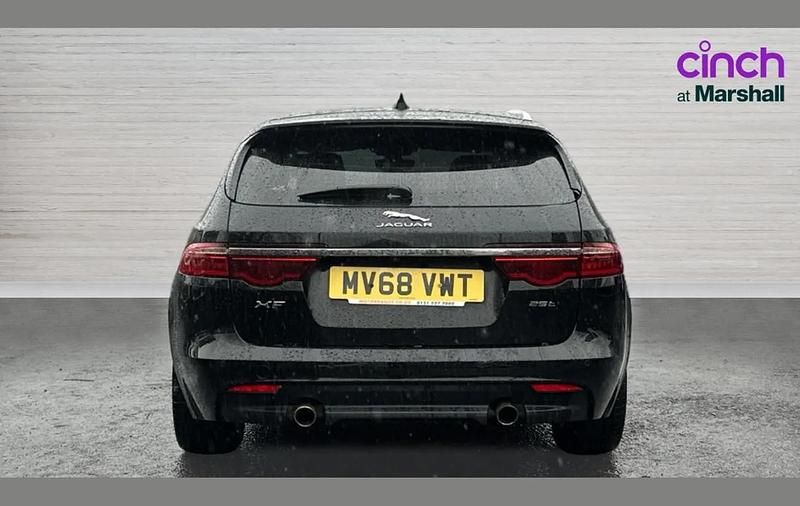 Used Jaguar XF Sportbrake Portfolio 247 HP (181 kW) 2018 Black Estate